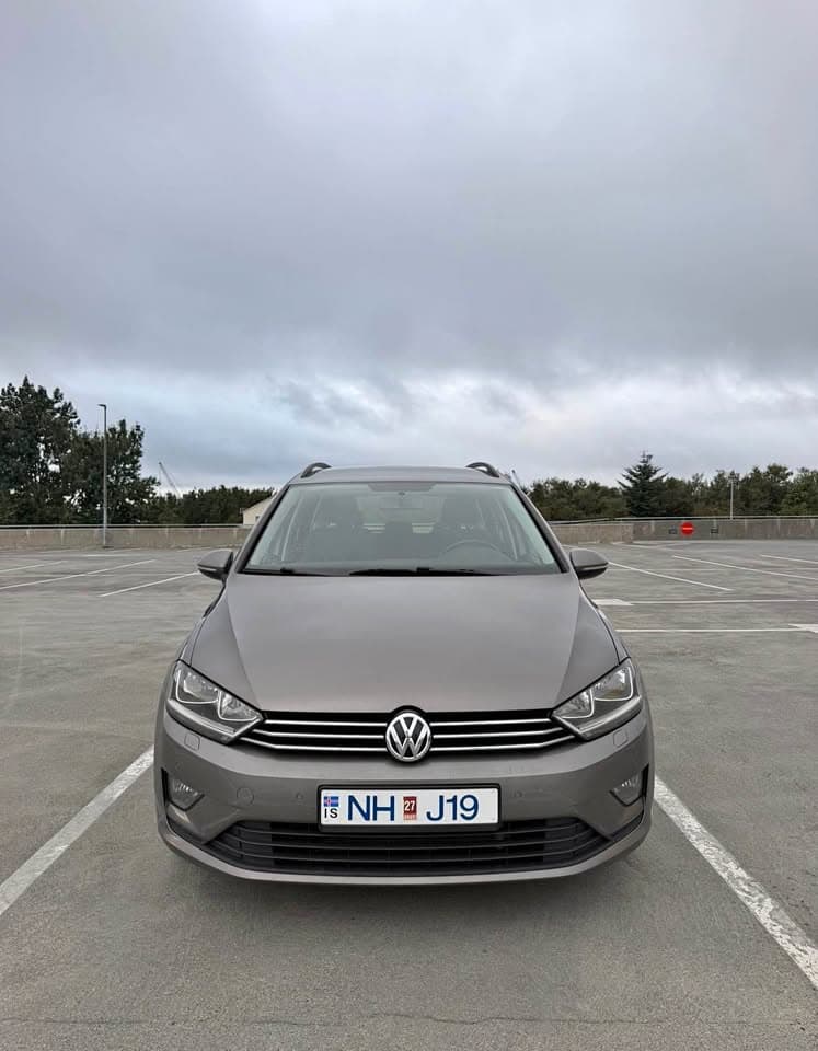 2017 Volkswagen Golf Sportsvan