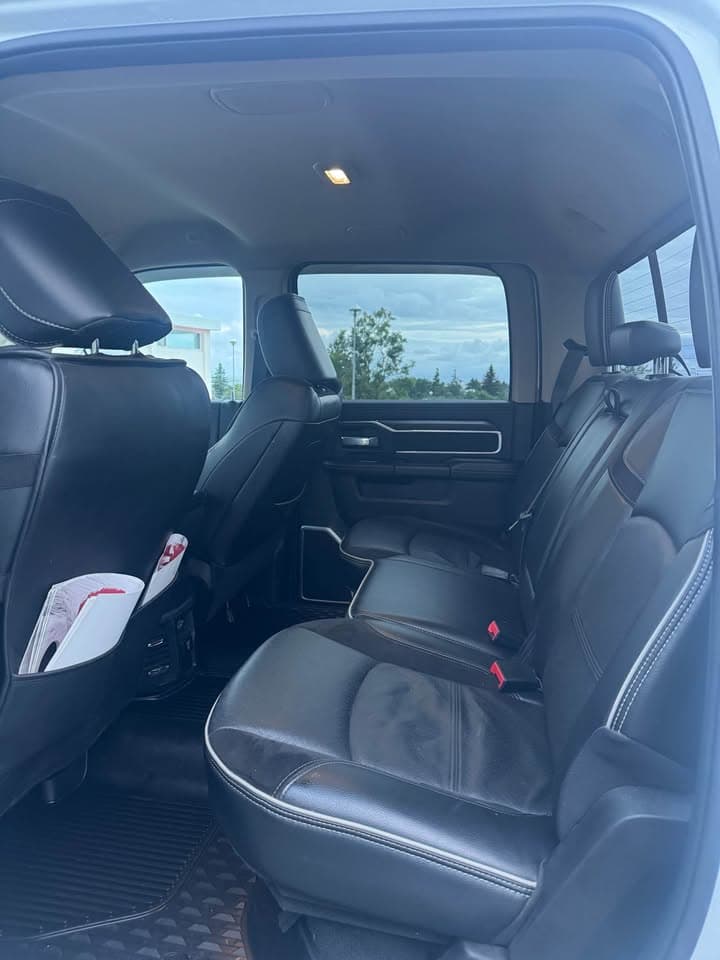 2022 Dodge Ram 3500 Laramie