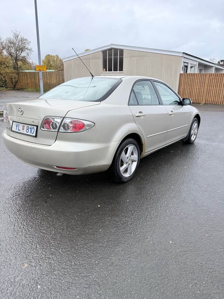 2004 Mazda 6