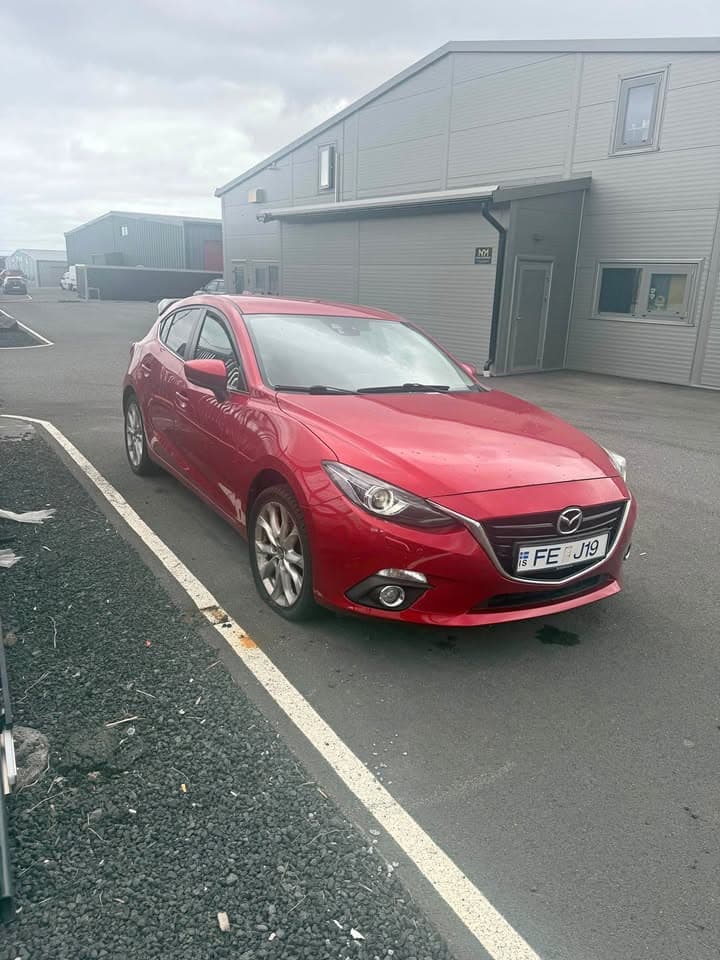 2015 Mazda 3