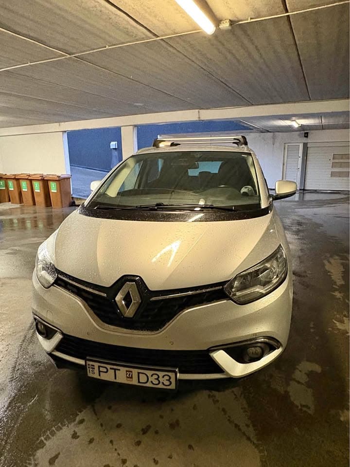 2017 Renault Scenic