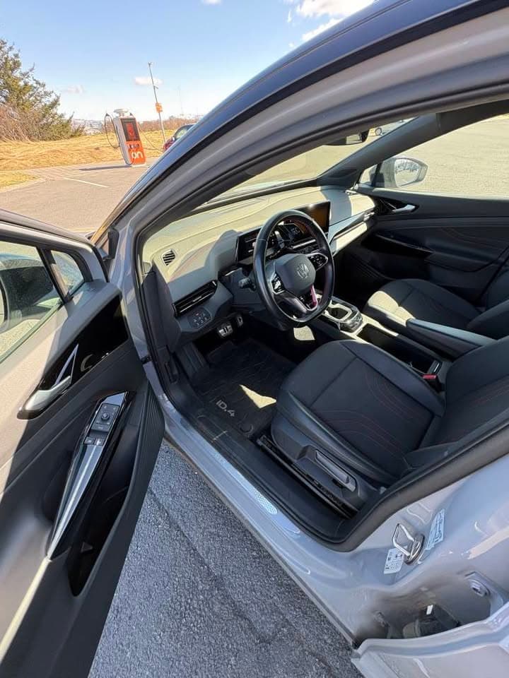 2023 Volkswagen ID.4 GTX