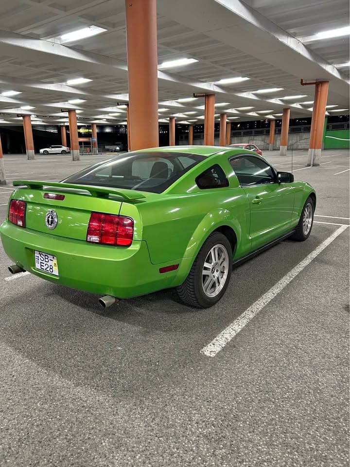 2005 Ford Mustang