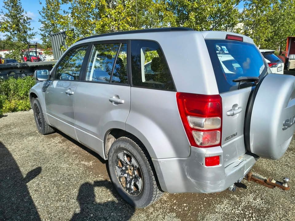 2009 Suzuki Grand Vitara 2