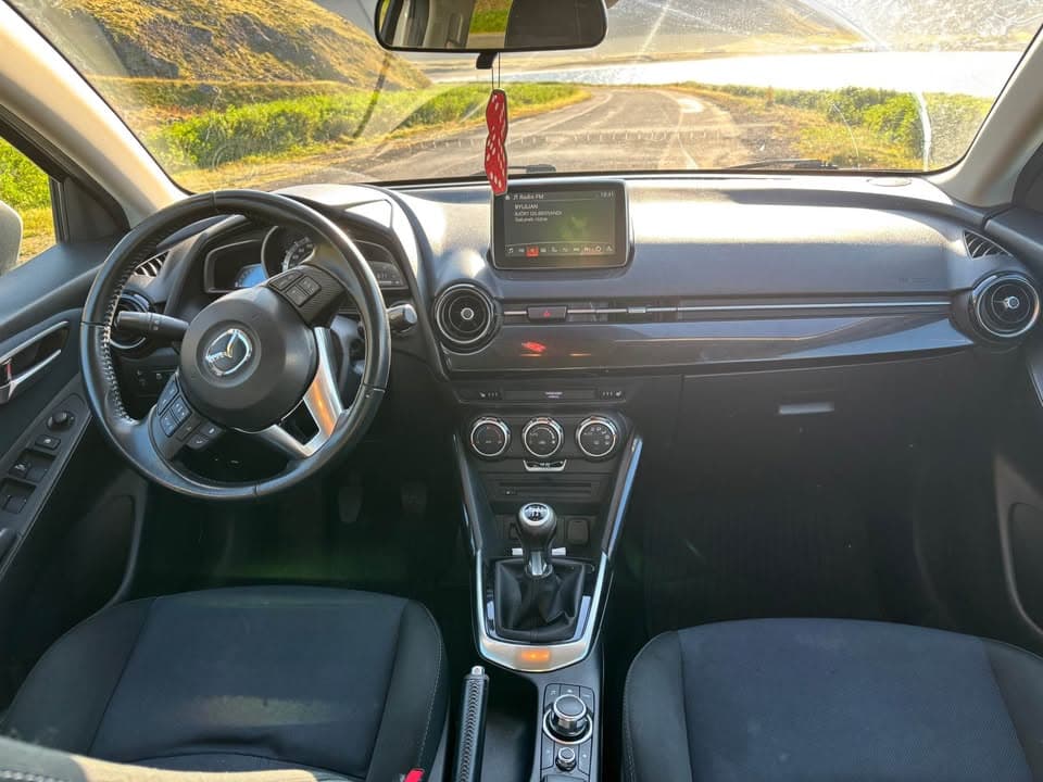 2016 Mazda 2
