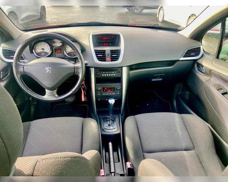 2007 Peugeot 207 Sport