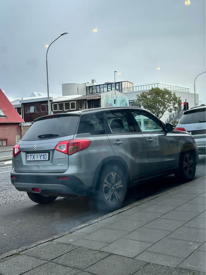 2017 Suzuki Vitara GLX
