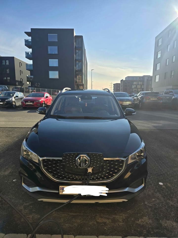 2020 MG ZS