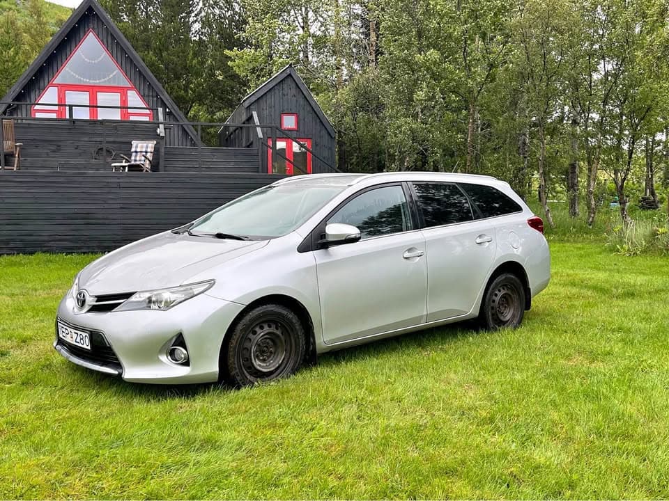 2014 Toyota Auris