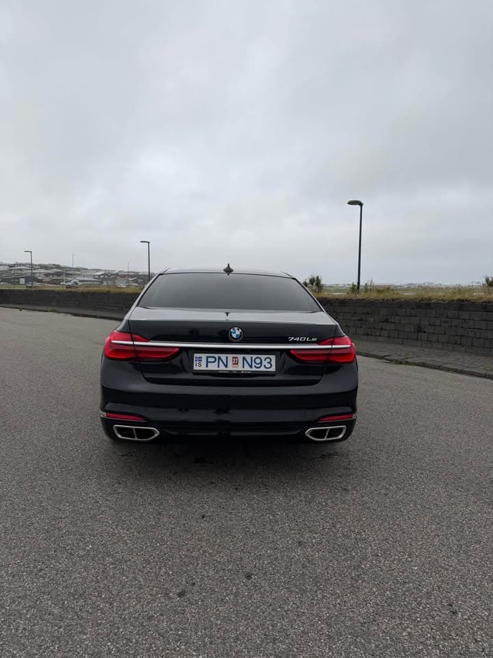 2017 BMW 7 Series 740LE xDrive