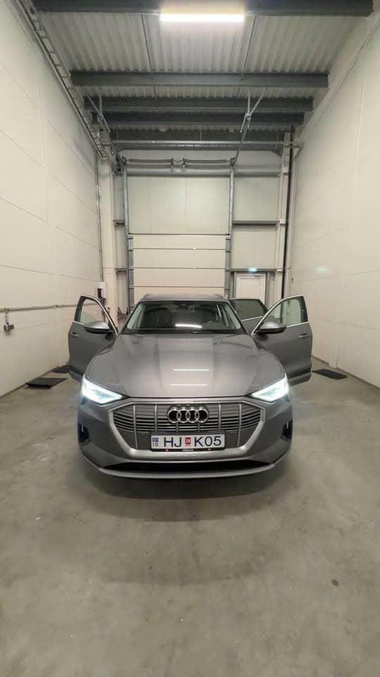 2020 Audi e-tron 50 Quattro