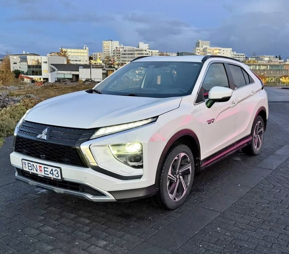 2022 Mitsubishi Eclipse Cross PHEV