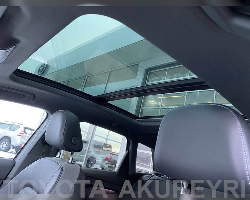 2022 Audi Q4 50 e-tron Quattro