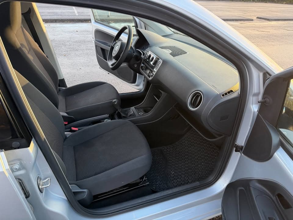 2015 Volkswagen up!