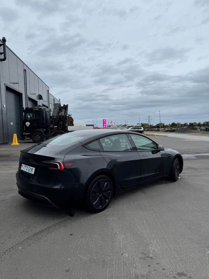 2025 Tesla Model 3