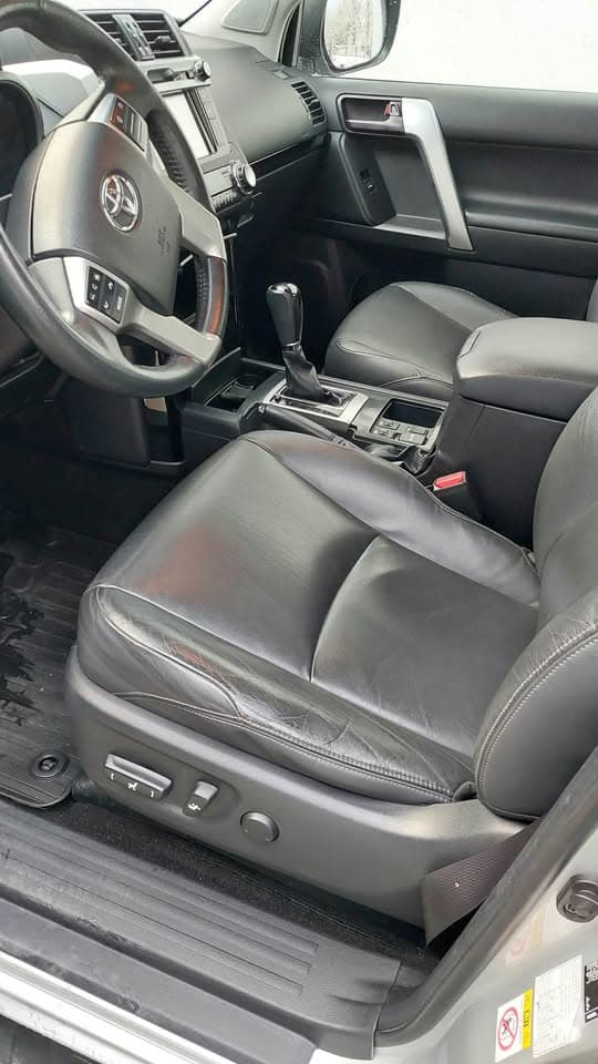 2017 Toyota Land Cruiser