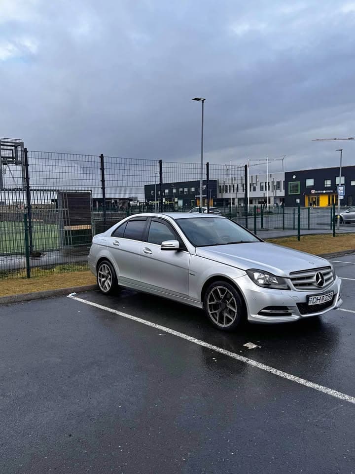 2011 Mercedes-Benz C-Class