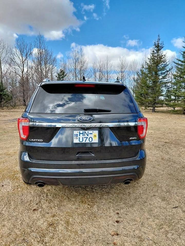 2015 Ford Explorer