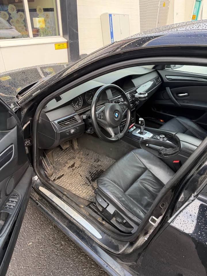 2009 BMW E60 520d
