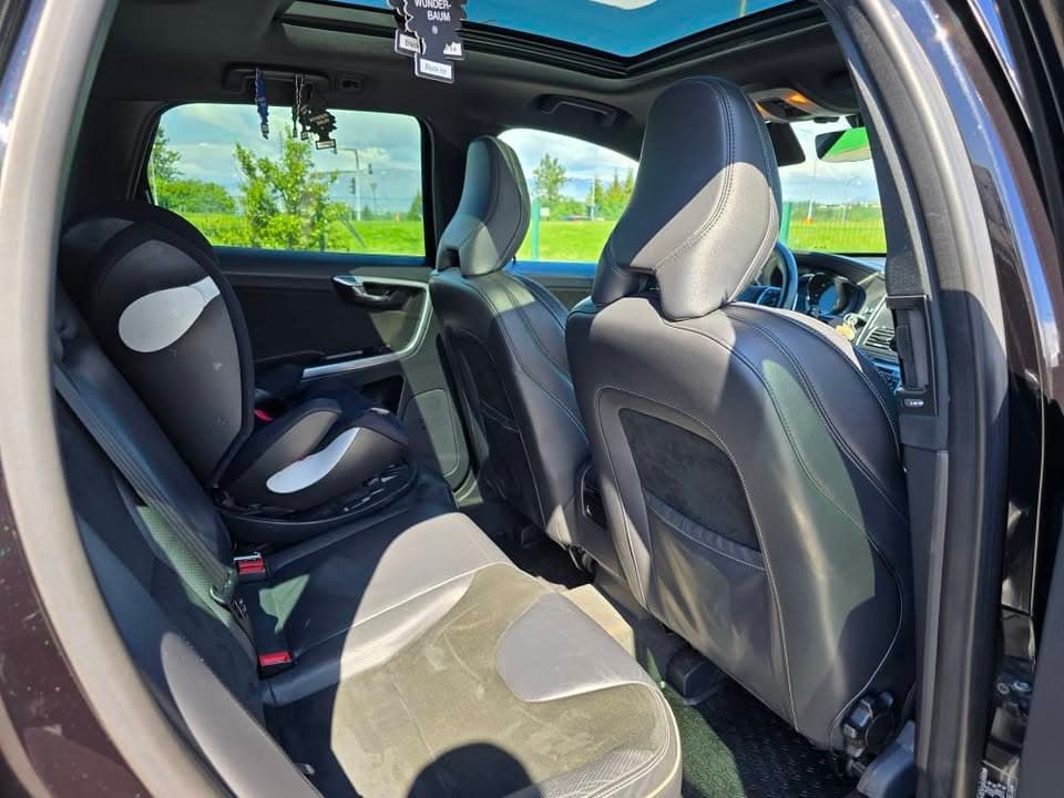 2016 Volvo XC60