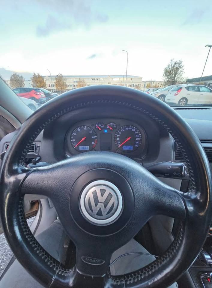 2004 Volkswagen Golf