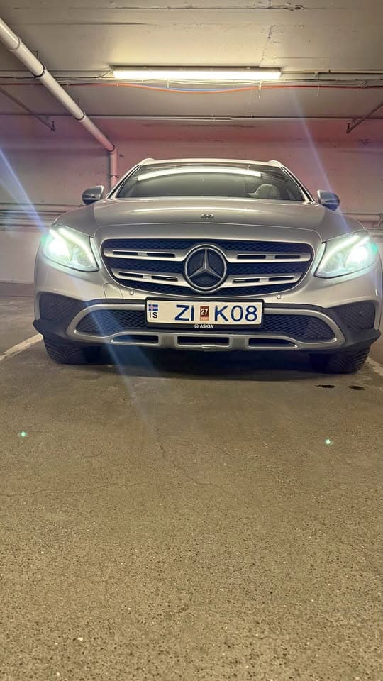 2019 Mercedes-Benz E-Class 220