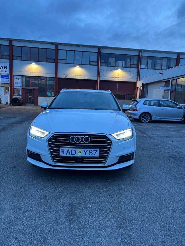 2017 Audi A3 e-tron