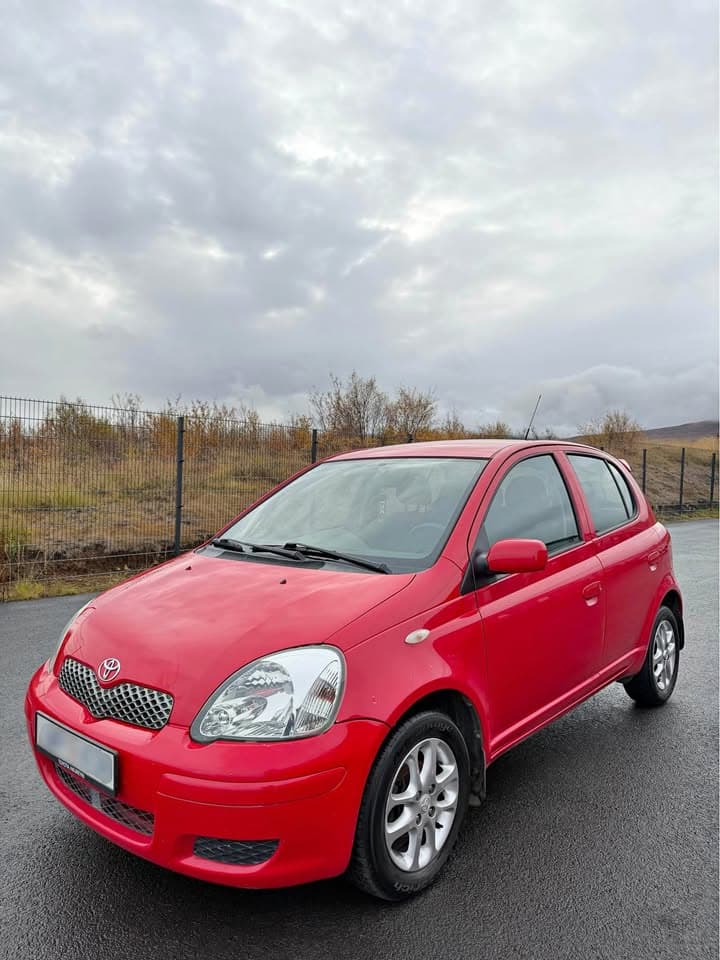 2003 Toyota Yaris