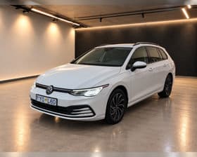 2023 Volkswagen Golf Life