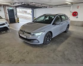 2023 Volkswagen Golf Life