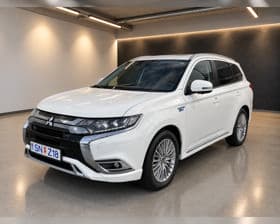 2021 Mitsubishi Outlander Instyle