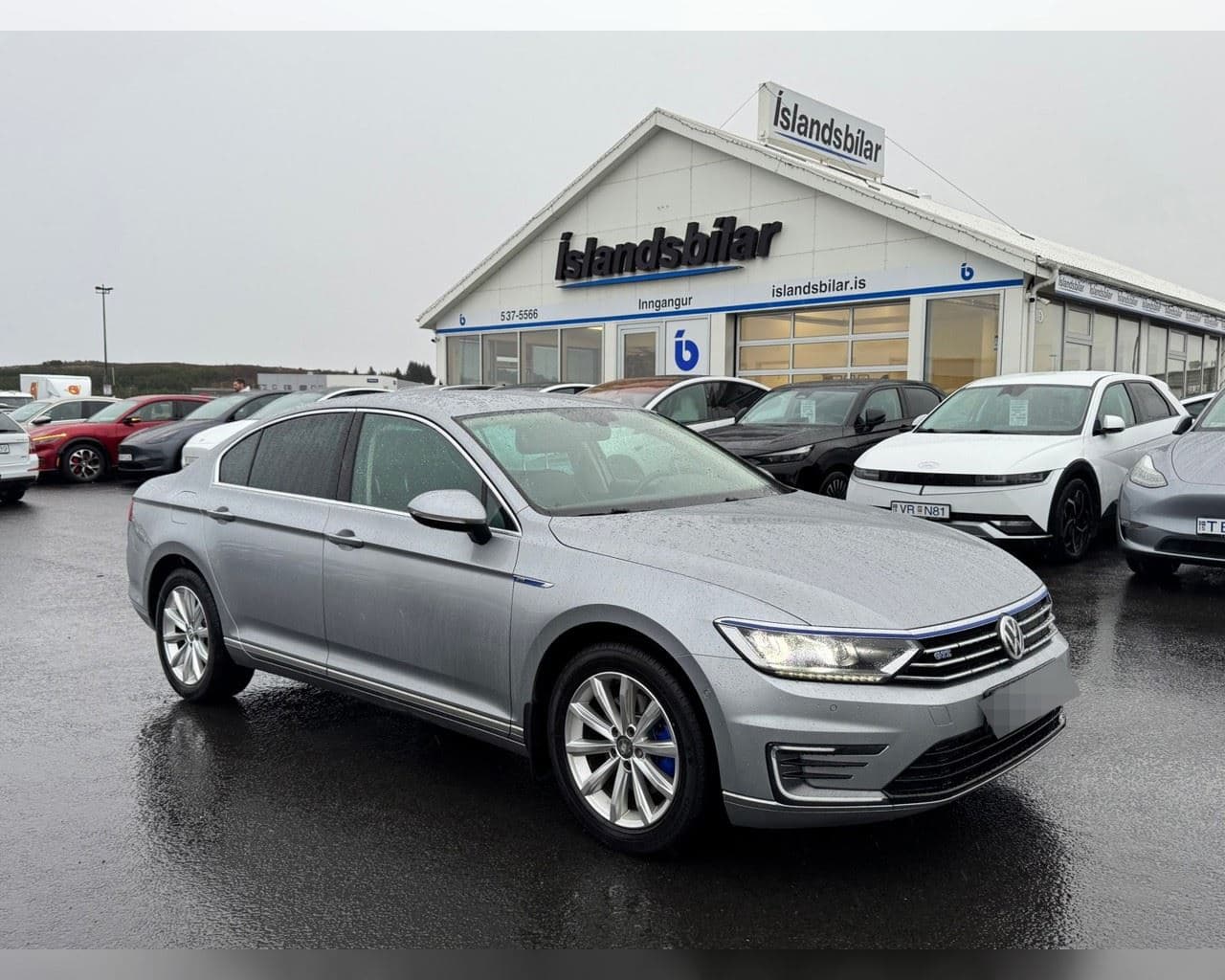 2018 Volkswagen Passat Premium