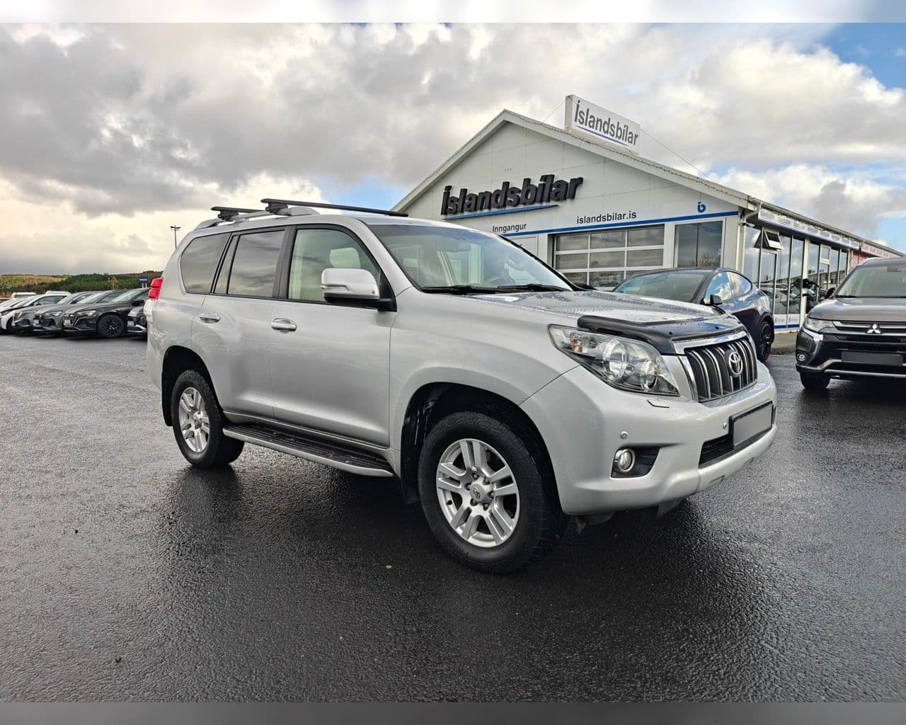 2012 Toyota Land Cruiser