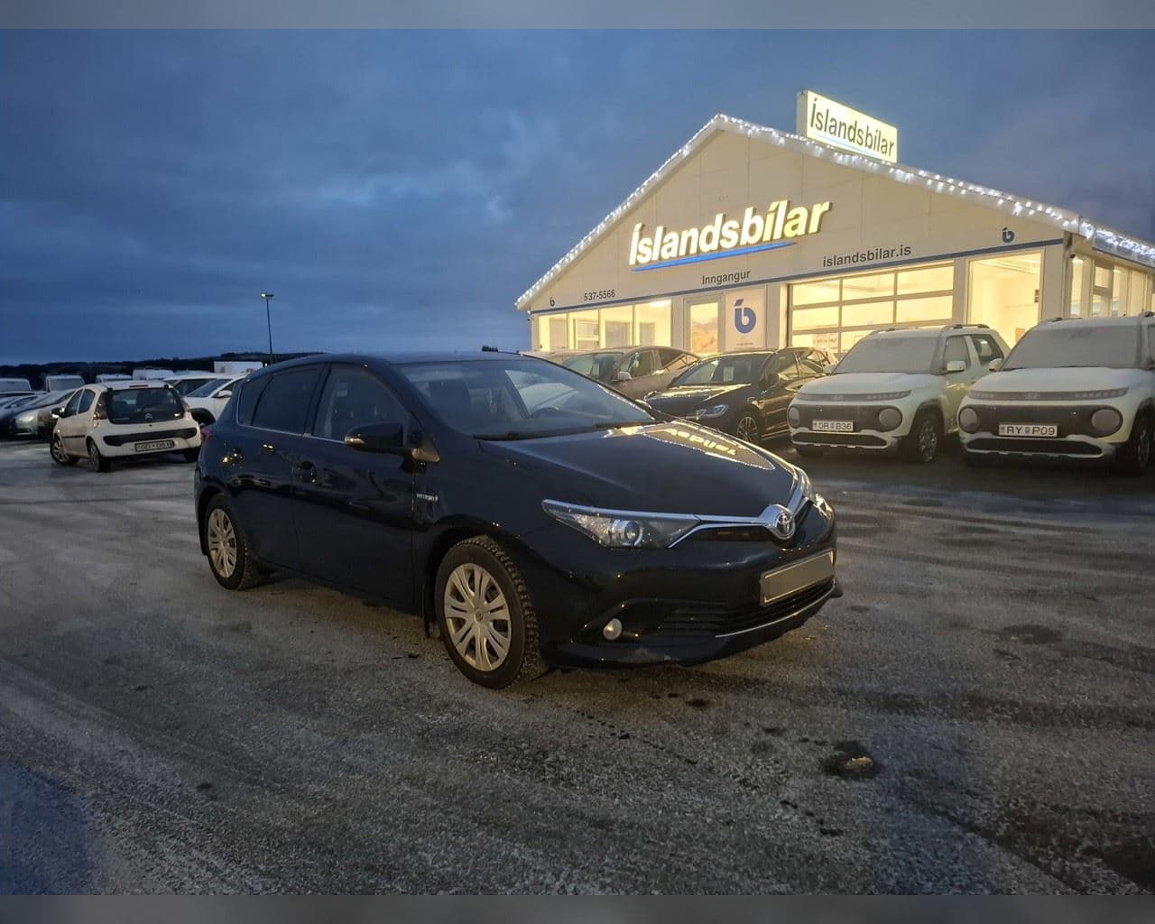 2016 Toyota Auris