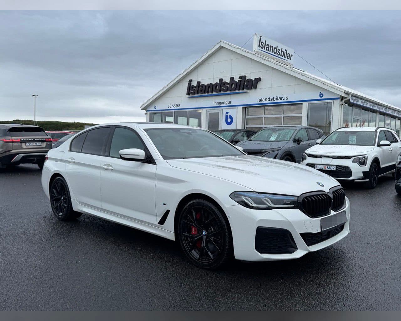 2021 BMW 5 Series 545e xDrive