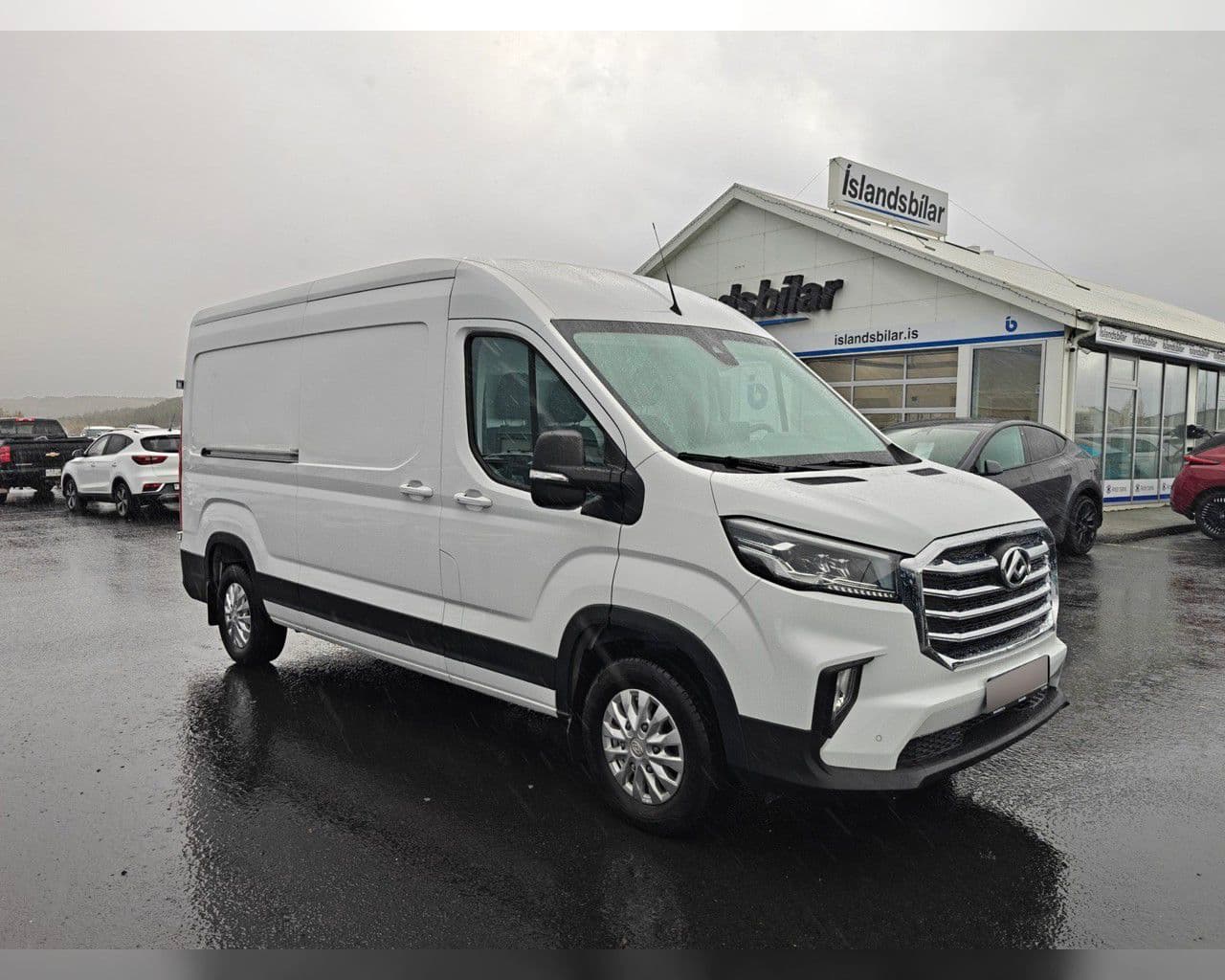 2024 Maxus Deliver 9
