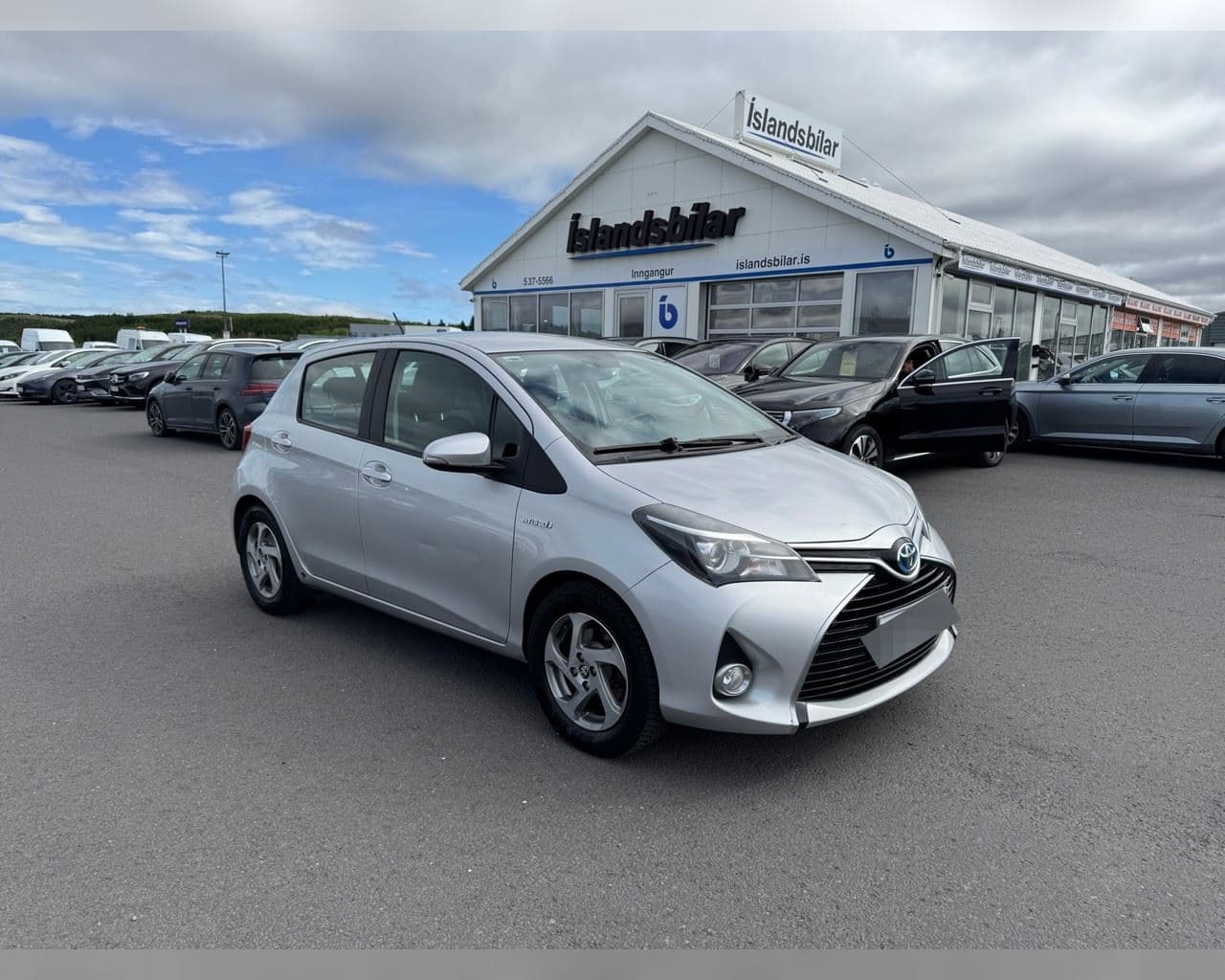 2014 Toyota Yaris Hybrid