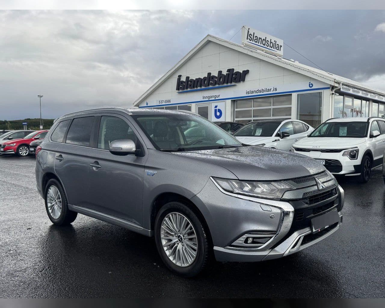 2021 Mitsubishi Outlander