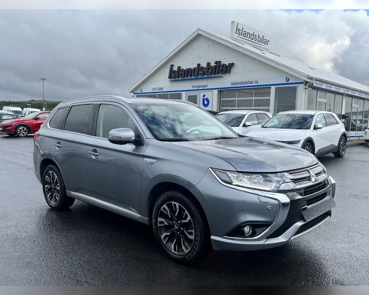 2017 Mitsubishi Outlander PHEV
