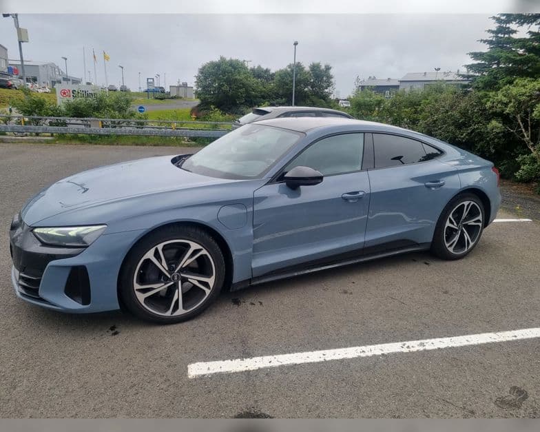 2022 Audi e-tron GT Quattro