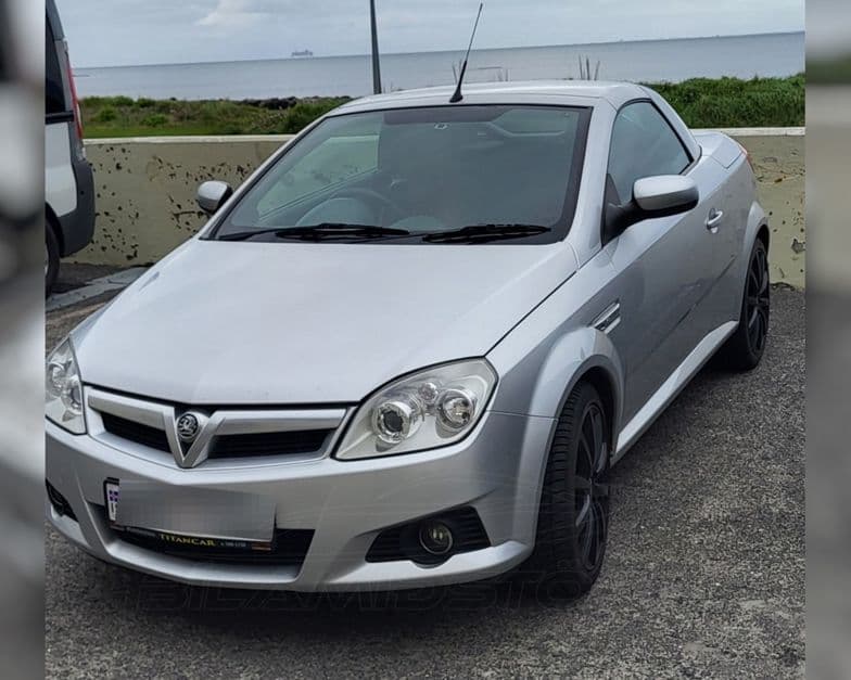 2009 Vauxhall Tigra