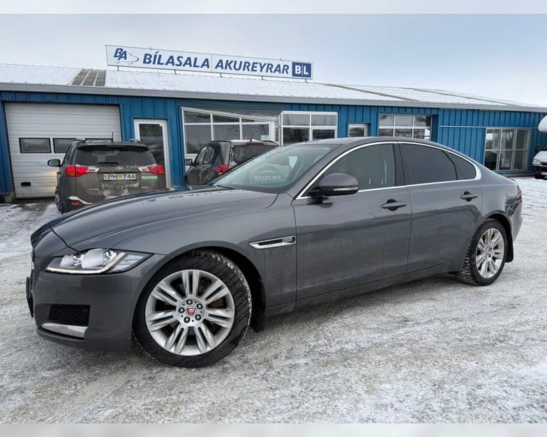 2018 Jaguar XF 20d AWD