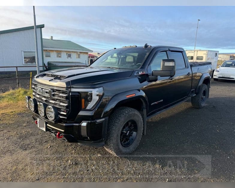 2024 GMC Sierra 2500HD AT4