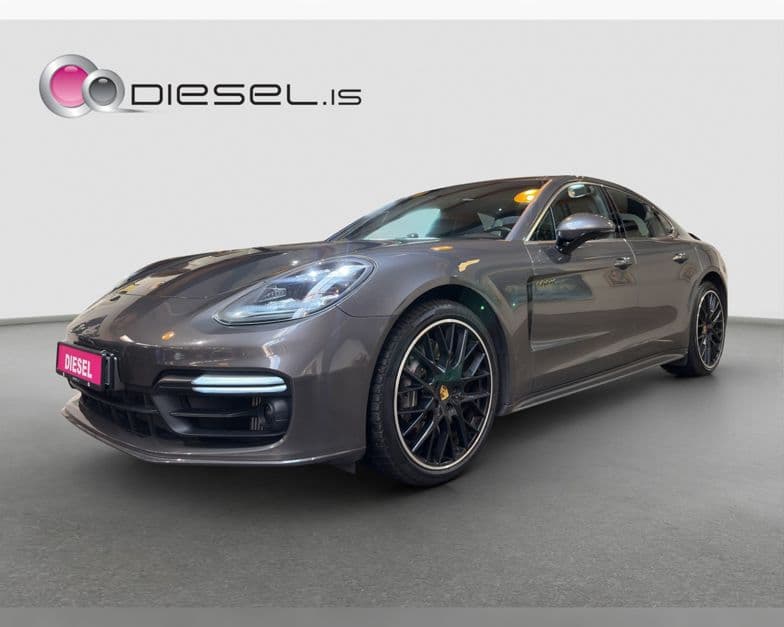 2017 Porsche Panamera 4 E-Hybrid