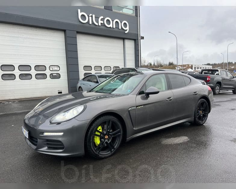 2015 Porsche Panamera S E-Hybrid