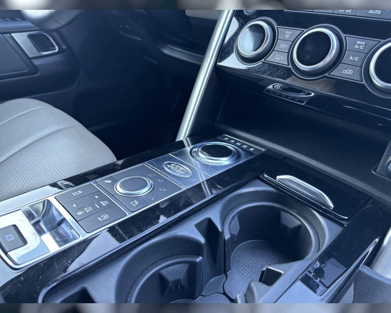 2020 Land Rover Discovery