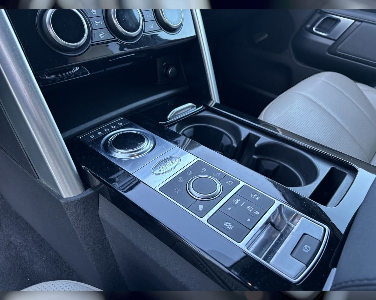 2020 Land Rover Discovery