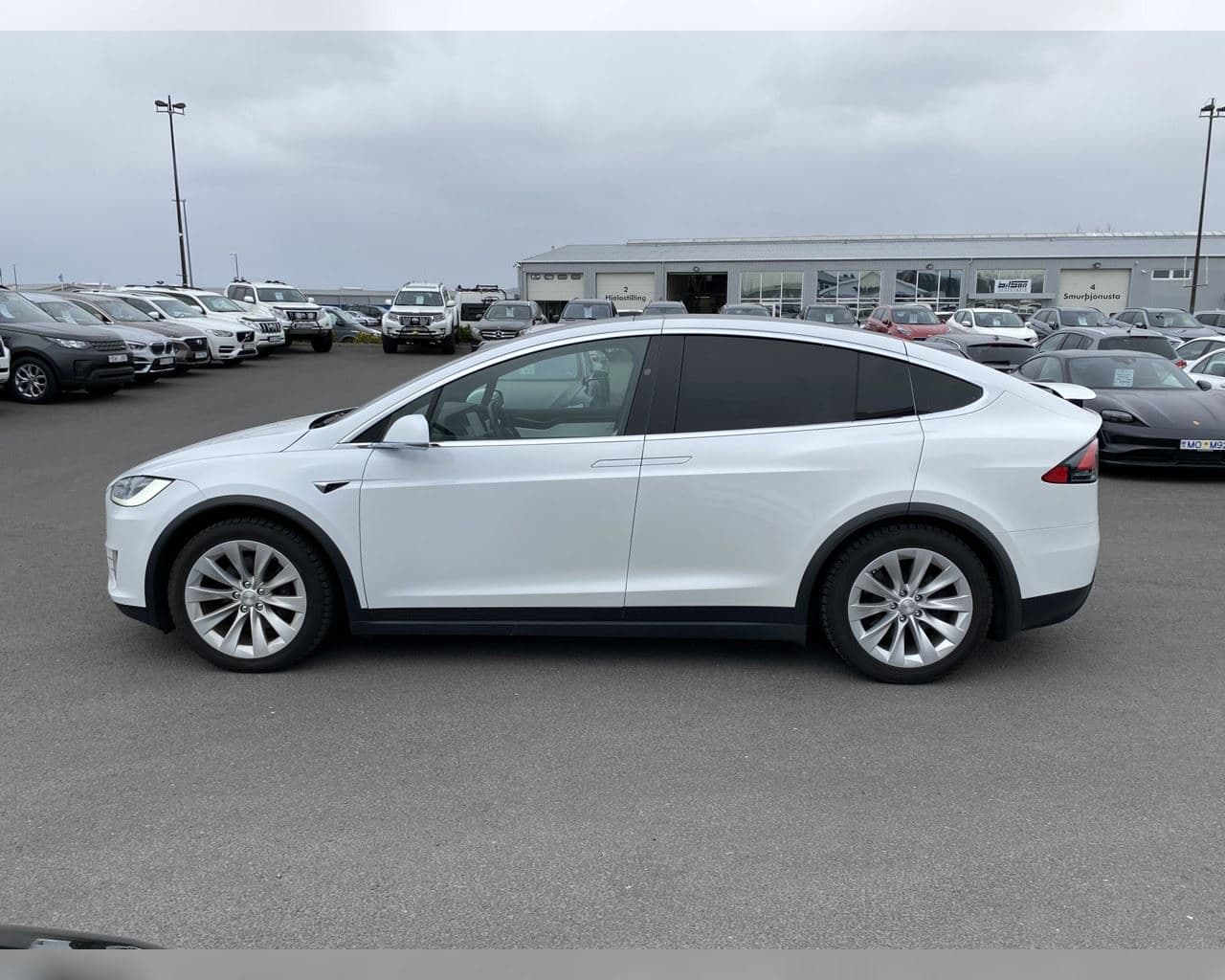 2020 Tesla Model X