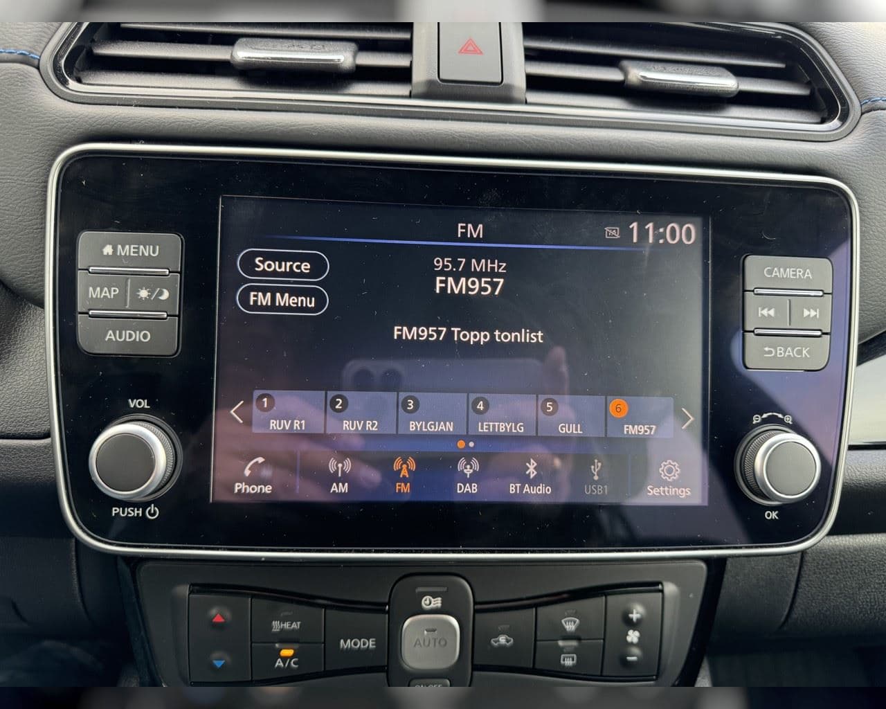 2023 Nissan Leaf
