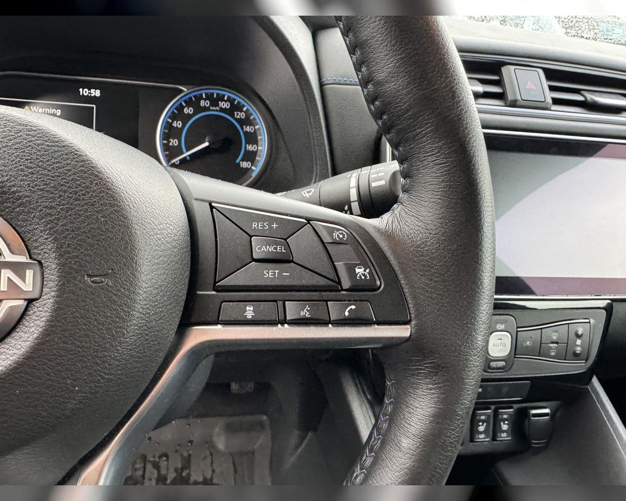 2023 Nissan Leaf